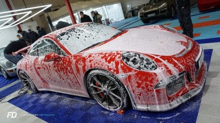 apprendre à laver une voiture comme un pro